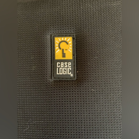 Computer case - Picture 2 of 11